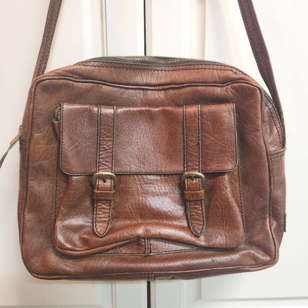 LAND Tumbled Brown Leather Messenger Shoulder/Crossbody Bag